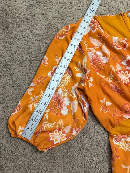 Collective Concepts Floral Midi Dress Women size Medium Orange Cutout Ring Dress - Picture 3 of 12